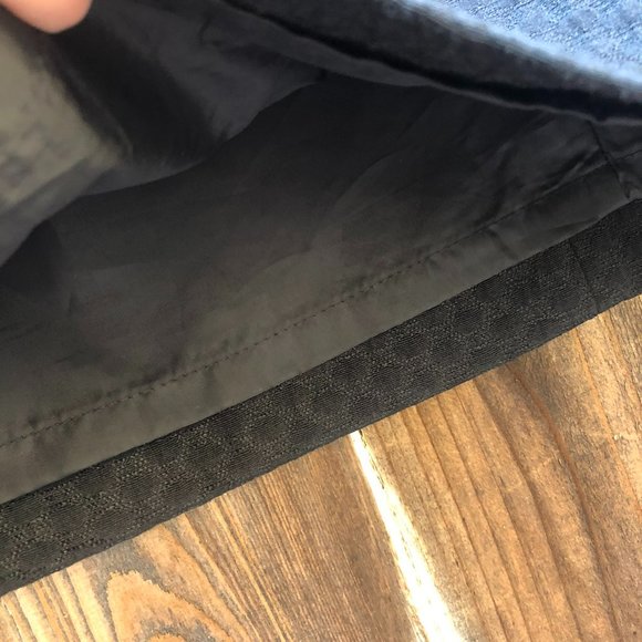 Ann Taylor Black Textured Button Detail Mini Skirt 8P - Picture 8 of 10